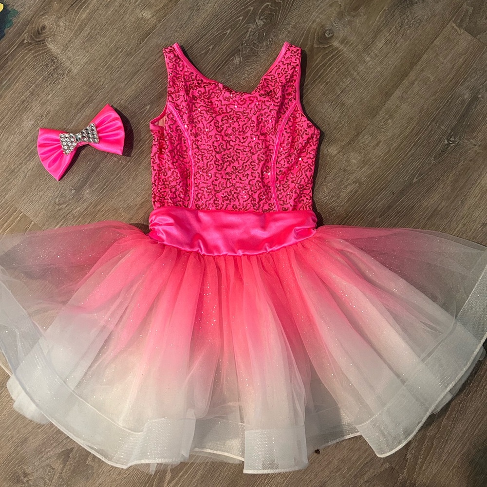 Beautiful girls costume